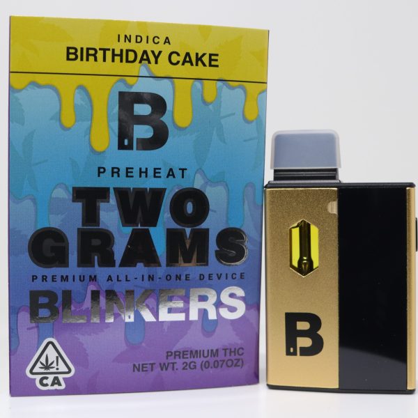 Blinkers 2g Disposable - Birthday Cake